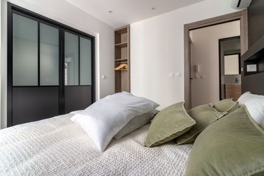 منزل ﻓﻲ كان, Alpes-Maritimes