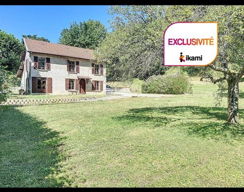 Luxury home in Saint-Martin-d'Hères, Isère