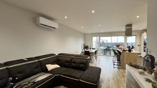 Luxe woning in Bétheny, Marne