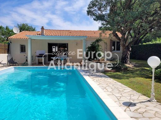 Villa in La Palmyre, Charente-Maritime