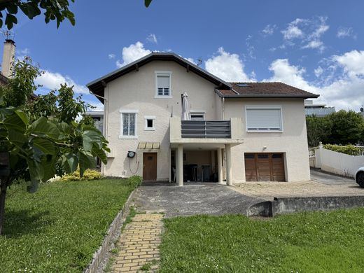 Luxury home in Annemasse, Haute-Savoie