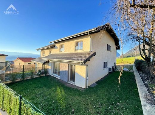 Casa de luxo - Collonges, Ain