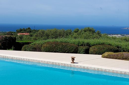 Villa in Bastelicaccia, South Corsica