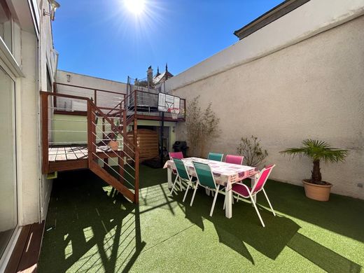 Apartment in Dijon, Cote d'Or