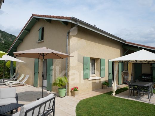 Luxury home in Saint-Nazaire-en-Royans, Drôme