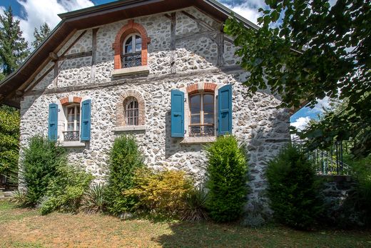 Luxe woning in La Roche-sur-Foron, Haute-Savoie