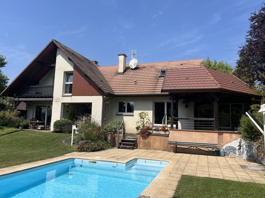 Luxe woning in Lure, Haute-Saône