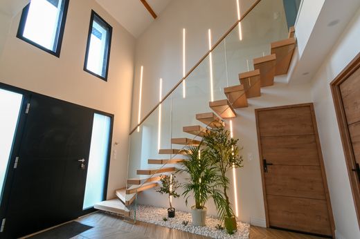 Villa Joué-lès-Tours, Indre-et-Loire