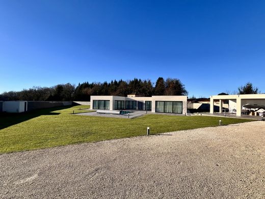 Maison de luxe à Rilhac-Rancon, Haute-Vienne