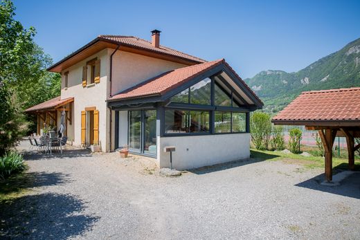 Maison de luxe à Bonneville, Haute-Savoie