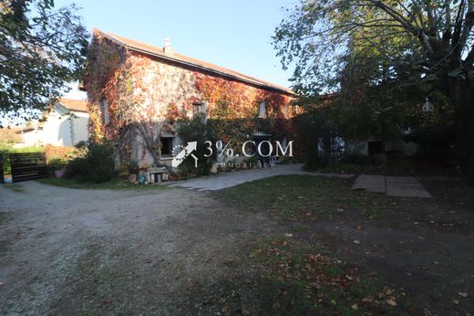 Maison de luxe à Saint-Lattier, Isère