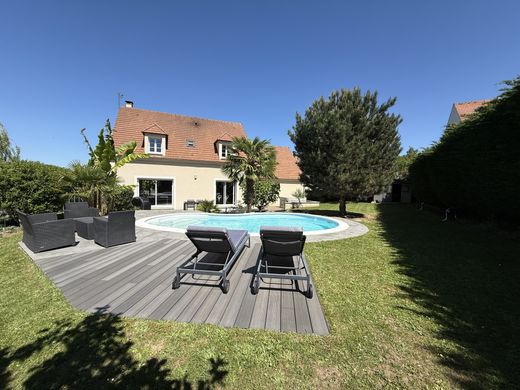 منزل ﻓﻲ Orgeval, Yvelines