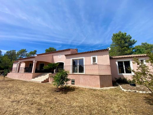 Элитный дом, Bagnols-en-Forêt, Var