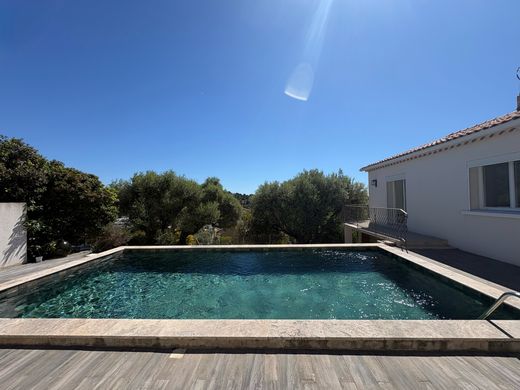 Casa de luxo - Ollioules, Var