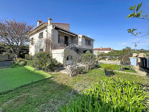 Villa in Puget-sur-Argens, Var