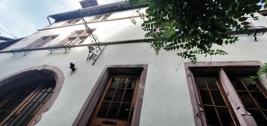 Luxe woning in Riquewihr, Haut-Rhin