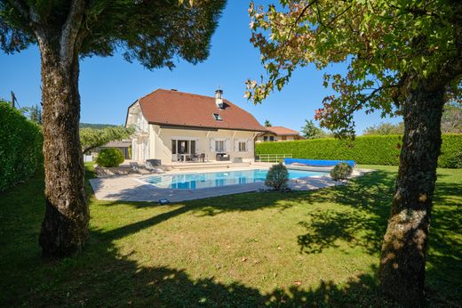 Luxe woning in Épagny, Haute-Savoie