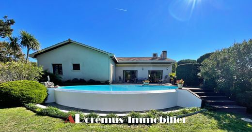 Luxus-Haus in Bouliac, Gironde