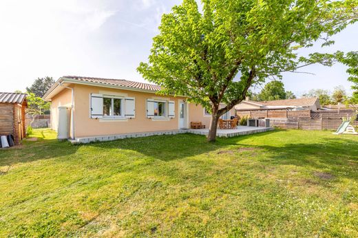 Casa de lujo en Léognan, Gironda