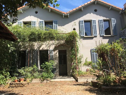 Casa di lusso a Les Angles (Gard), Gard