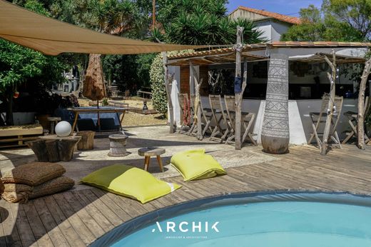 Luxury home in Marseille, Bouches-du-Rhône