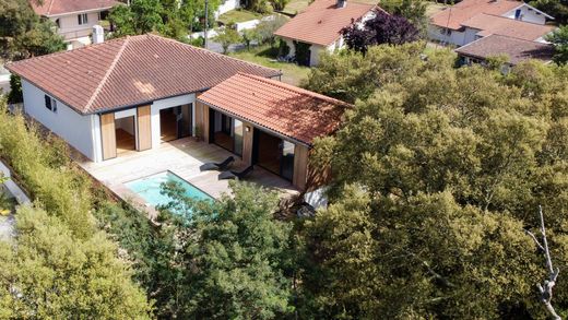 منزل ﻓﻲ Capbreton, Landes