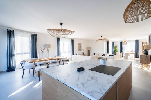 Διαμέρισμα σε Champagne-au-Mont-d'Or, Rhône