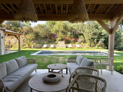 호화 저택 / La Croix-Valmer, Var