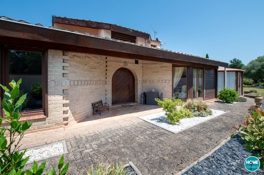 Casa di lusso a Labarthe-sur-Lèze, Alta Garonna