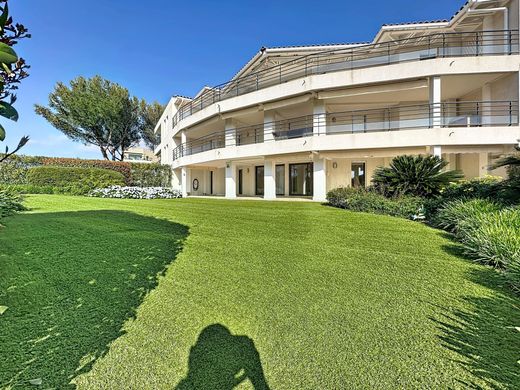 Apartment in Saint-Raphaël, Var