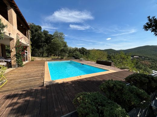 Casa de lujo en Montauriol, Pirineos Orientales