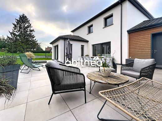 Luxe woning in Agny, Pas-de-Calais