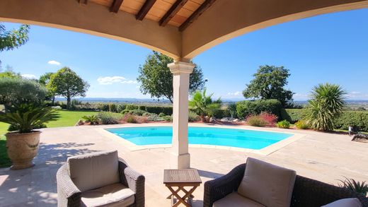 ‏בתי יוקרה ב  Uzès, Gard