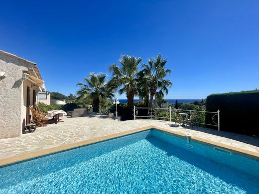 Maison de luxe à Fréjus, Var