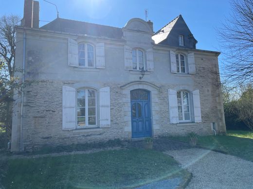 Casa di lusso a Angers, Maine-et-Loire