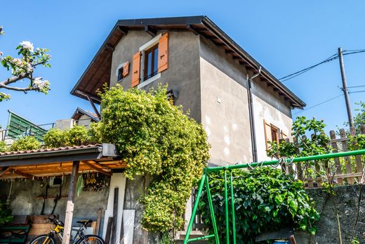 Luxus-Haus in Annemasse, Haute-Savoie