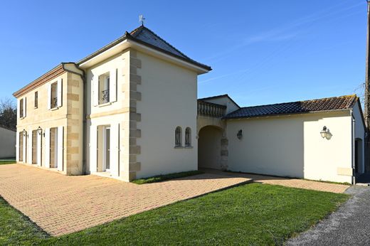 Lüks ev Carignan-de-Bordeaux, Gironde