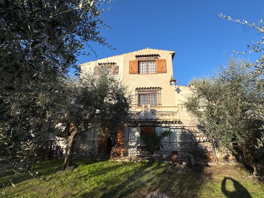 Luxury home in Gattières, Alpes-Maritimes