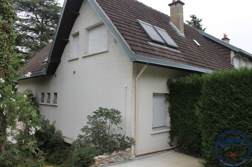 Luxury home in Fondettes, Indre and Loire