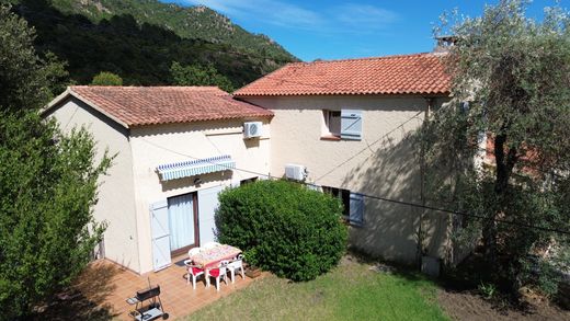 Luxury home in Zonza, South Corsica