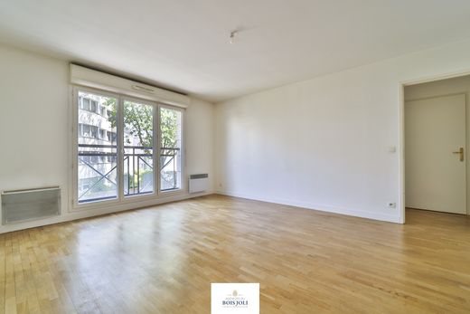Appartement à Issy-les-Moulineaux, Hauts-de-Seine