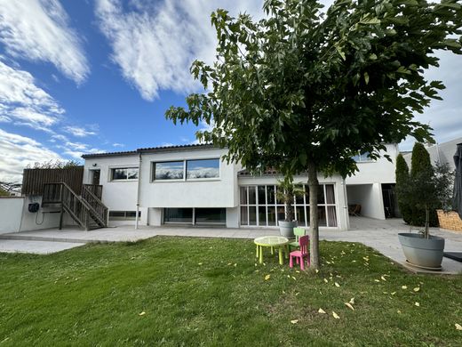 Casa de lujo en Saint-Priest-en-Jarez, Loira