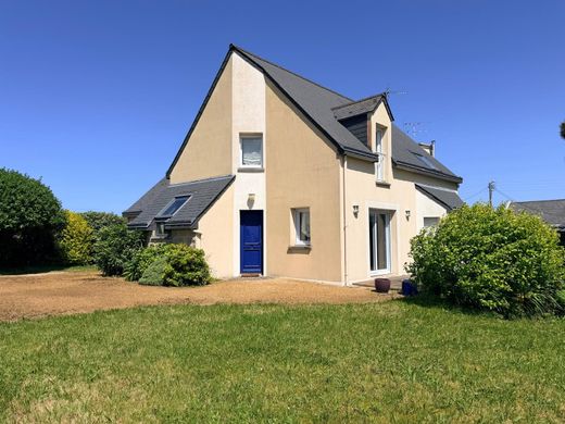 Luxus-Haus in Saint-Cast-le-Guildo, Côtes-d'Armor