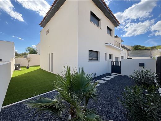 Villa a Narbona, Aude