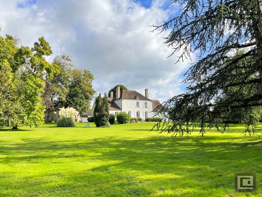 Luxury home in Chalon-sur-Saône, Saône-et-Loire
