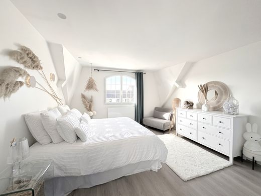 Luxury home in Ormesson-sur-Marne, Val-de-Marne