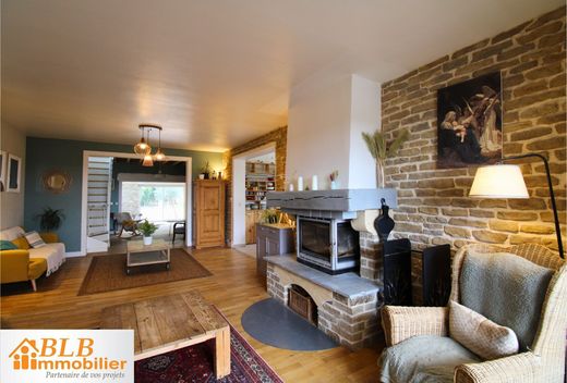 Luxe woning in Villiers-Saint-Fréderic, Yvelines