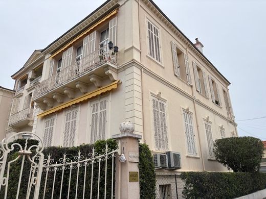 ﺷﻘﺔ ﻓﻲ كان, Alpes-Maritimes