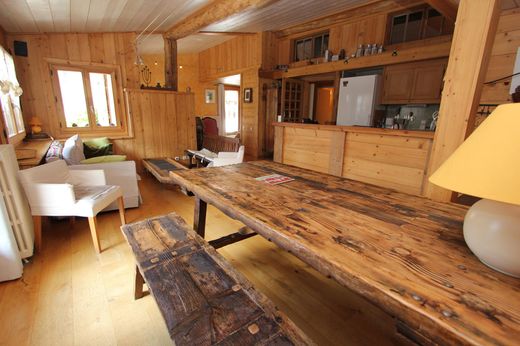 Apartment / Etagenwohnung in Argentière, Haute-Savoie