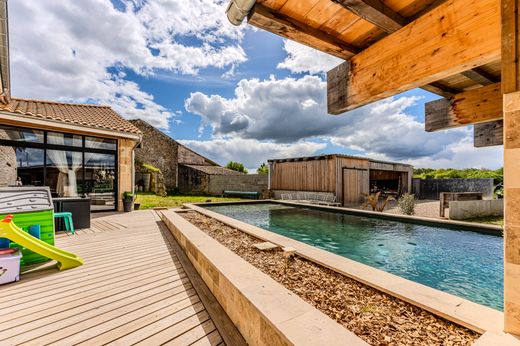 Luksusowy dom w Cadillac, Gironde